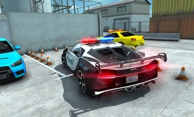 警车停车模拟器游戏1